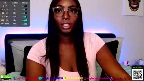 laylaariana online show from October 7, 2025, 2:20 am