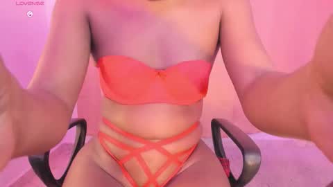 LAYLA online show from January 10, 2026, 12:45 am