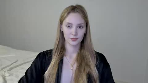 Snapshot of laylapretty001 chatting on December 10, 2024, 7:26 am LaylaPretty001 online show from December 10, 2024, 7:26 am