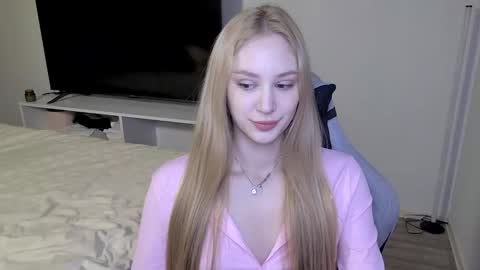 LaylaPretty001 online show from February 26, 2026, 5:28 am