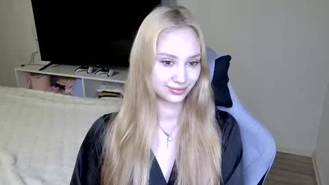 LaylaPretty001 online show from June 6, 2026, 4:50 am