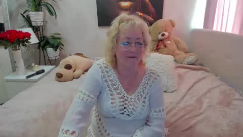 Snapshot of laylaroma chatting on October 18, 2025, 7:09 am laylaroma online show from October 18, 2025, 7:09 am