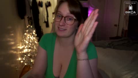 Layla Universe online show from December 20, 2024, 4:42 am