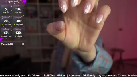 Layla Universe online show from March 11, 2026, 5:02 am