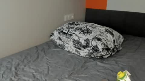 Alex online show from April 17, 2026, 4:10 pm