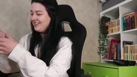 Snapshot of lazynut chatting on March 4, 2026, 4:40 am Lisa online show from March 4, 2026, 4:40 am