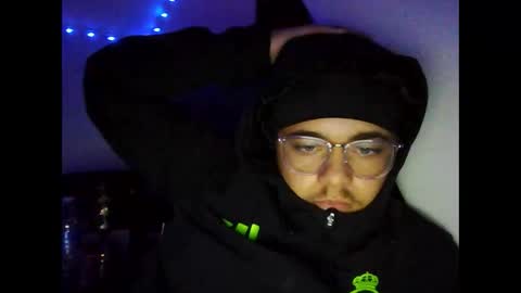 ldm_r22 online show from September 17, 2025, 1:35 pm