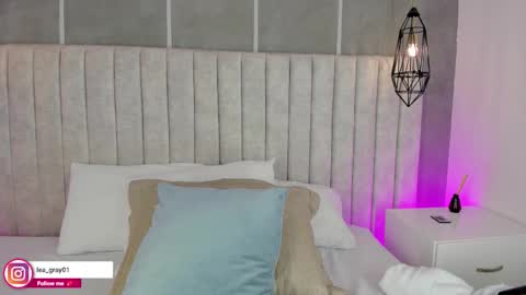    online show from November 30, 2025, 5:17 pm