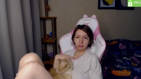 Snapshot of leah__gotty chatting on December 2, 2024, 2:19 pm Leah  Gotty online show from December 2, 2024, 2:19 pm