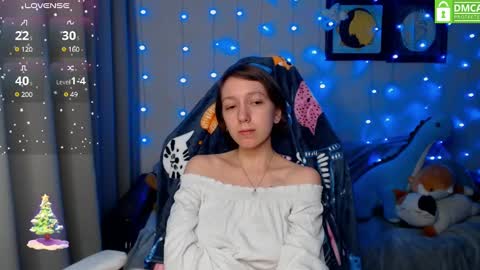 Snapshot of leah__gotty chatting on December 11, 2024, 2:33 pm Leah  Gotty online show from December 11, 2024, 2:33 pm