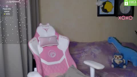 Snapshot of leah__gotty chatting on February 2, 2025, 4:26 am Leah  Gotty online show from February 2, 2025, 4:26 am