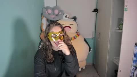 Snapshot of leah_sm chatting on February 24, 2026, 2:09 am Laura online show from February 24, 2026, 2:09 am