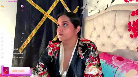 AYSHELL online show from October 18, 2025, 9:21 am