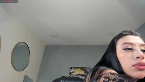 Snapshot of leahlombardi_ chatting on April 30, 2026, 3:24 am leahlombardi_ online show from April 30, 2026, 3:24 am