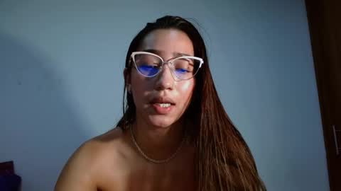 Snapshot of leanaalhub chatting on February 23, 2025, 5:34 am leanaalhub online show from February 23, 2025, 5:34 am