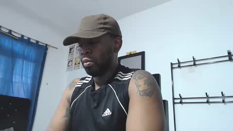 Snapshot of leandrohurtado69 chatting on May 24, 2026, 9:42 pm Latino hot online show from May 24, 2026, 9:42 pm