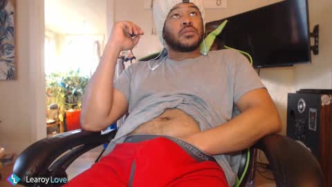 Learoy online show from December 20, 2024, 5:29 pm