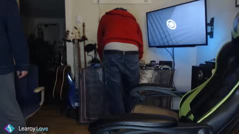 Learoy online show from February 6, 2025, 5:35 am