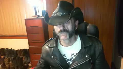 leathergreaser online show from May 21, 2026, 7:54 pm