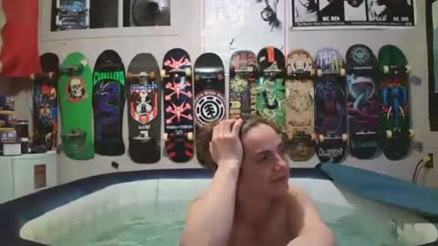 kinky dirty fuck online show from April 4, 2026, 12:20 am