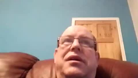 leatherpants68 online show from December 1, 2025, 8:30 am