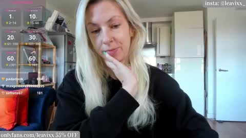 LeaVixx online show from October 30, 2025, 9:44 am