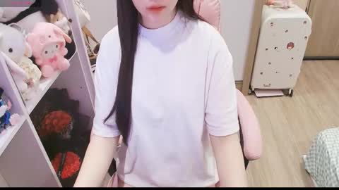 Lee online show from April 14, 2026, 11:38 am