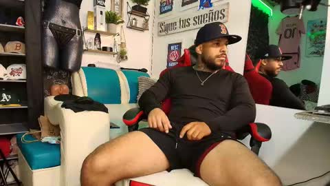 leenar_key online show from February 1, 2026, 1:37 am