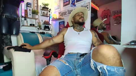 leenar_key online show from April 21, 2026, 2:12 pm