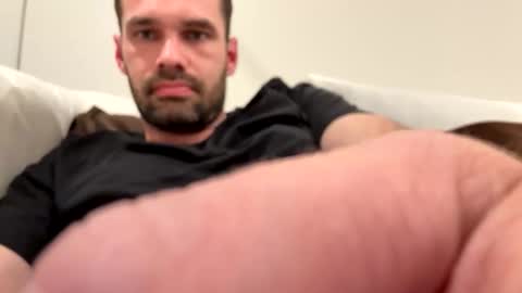 leexxx_69 online show from October 28, 2025, 1:09 am