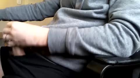 Snapshot of leffe84 chatting on March 5, 2025, 9:27 am leffe84 online show from March 5, 2025, 9:27 am