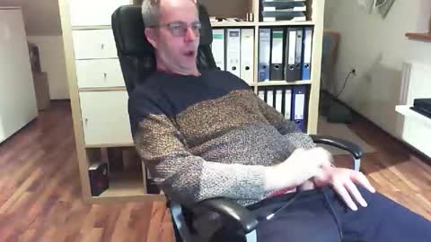 Dave online show from November 22, 2025, 9:36 pm