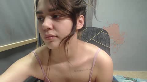 Liya online show from November 24, 2025, 4:07 pm