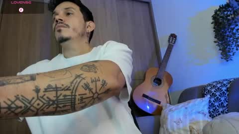 Alejandro online show from June 5, 2026, 12:39 am