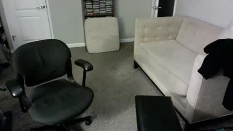 legs999 online show from February 16, 2026, 2:46 pm