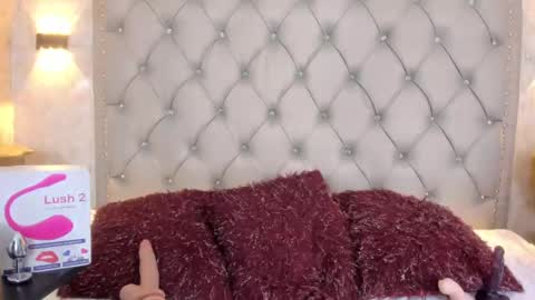 LEIGH ANGELS online show from February 20, 2025, 12:19 am