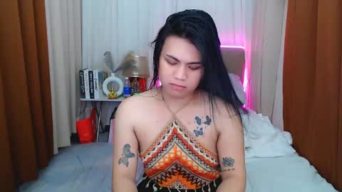 Snapshot of leighcortesi chatting on May 10, 2026, 5:12 am Cailey online show from May 10, 2026, 5:12 am