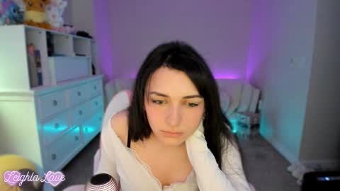 Leighla online show from February 20, 2026, 1:02 am