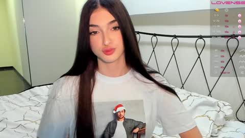 Leila online show from January 27, 2025, 11:22 pm