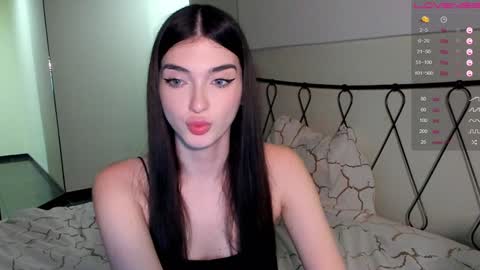 Leila online show from January 30, 2025, 11:24 pm