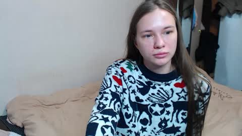 leila_bambi_ online show from December 5, 2024, 2:00 pm