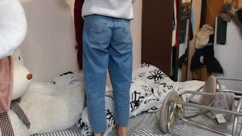 leila_bambi_ online show from December 23, 2024, 9:08 pm