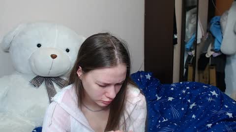 leila_bambi_ online show from January 25, 2025, 7:49 pm