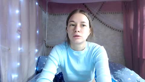 leila_bambi_ online show from January 17, 2026, 10:42 am