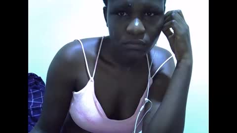 Snapshot of leilacuty13 chatting on October 18, 2025, 12:17 pm leilacuty13 online show from October 18, 2025, 12:17 pm