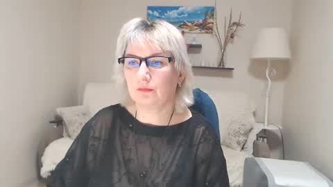 Leila Kinky online show from February 11, 2025, 3:50 am