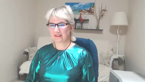 Leila Kinky online show from February 19, 2025, 12:44 pm