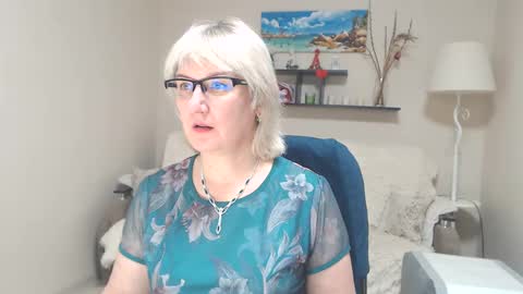 Leila Kinky online show from February 20, 2025, 8:06 am