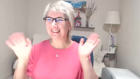 Leila Kinky online show from October 18, 2025, 4:48 am