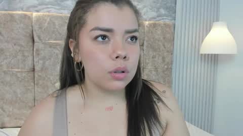 leilapons online show from October 8, 2025, 8:17 pm